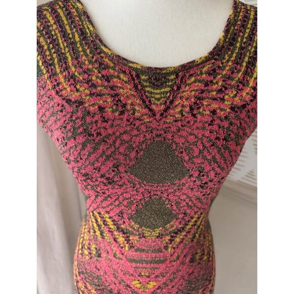 M Missoni Women’s Size 40 US 4 Small Pink Green & Yellow Knit Tank Bodycon Dress - Picture 3 of 8